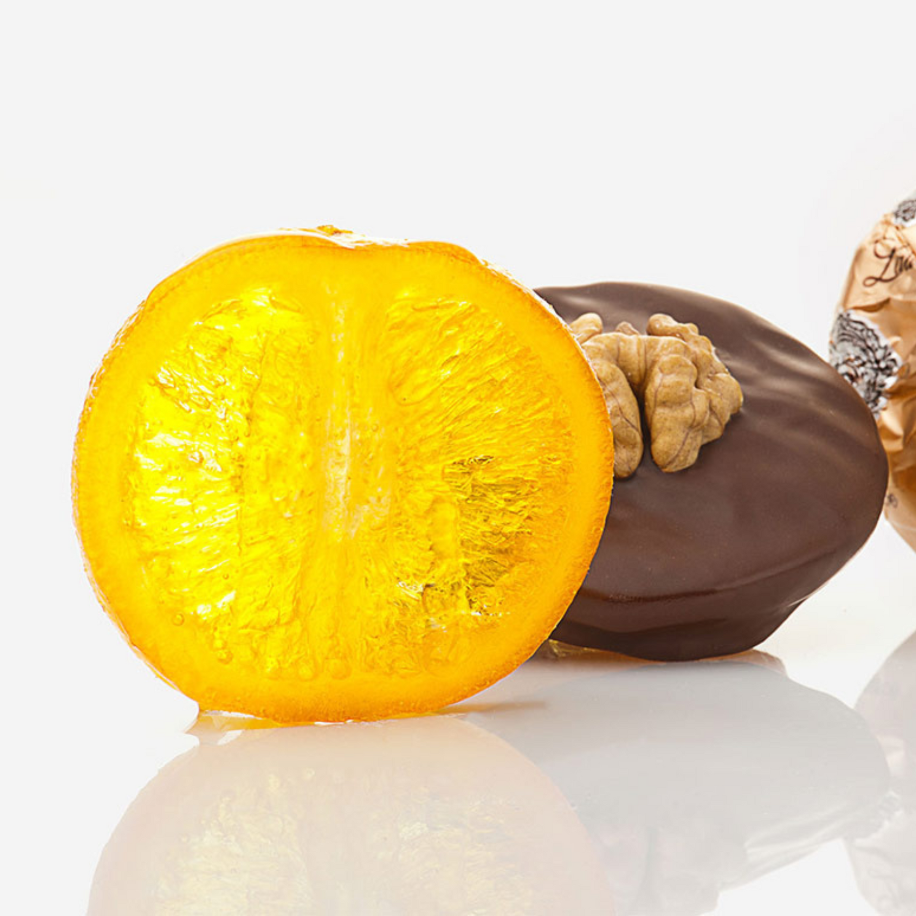 Апельсин в черном шоколаде с орехом/Laurence Orange walnut, 3 шт (≈120 г)